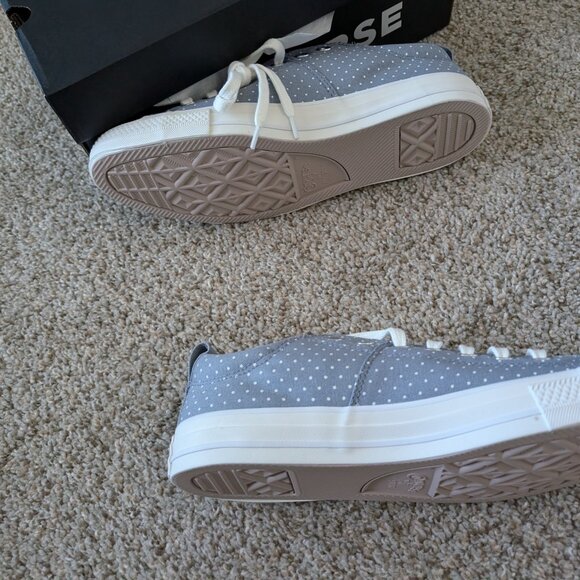 New in box Converse CTAS Madison US women's size 11 - Picture 3 of 9